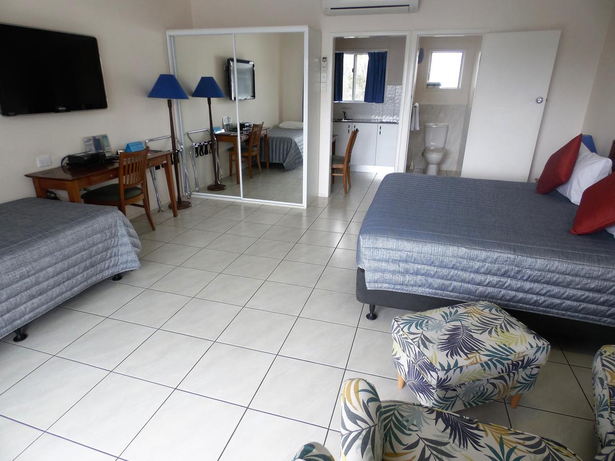 Airlie Court Units Airlie Beach Exterior foto